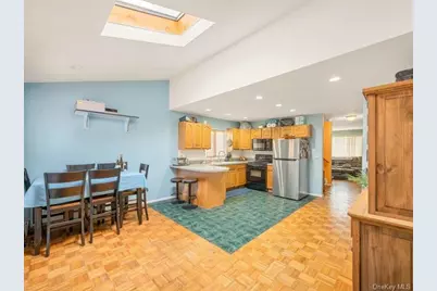 3229 Glennon Place, Bronx, NY 10465 - Photo 4