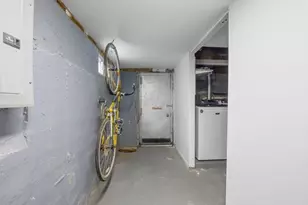 3229 Glennon Pl, Bronx, NY 10465 - Photo 18