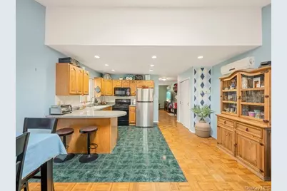 3229 Glennon Place, Bronx, NY 10465 - Photo 2