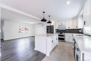 72 Sugar Maple Rd, Levittown, NY 11756 - Photo 4