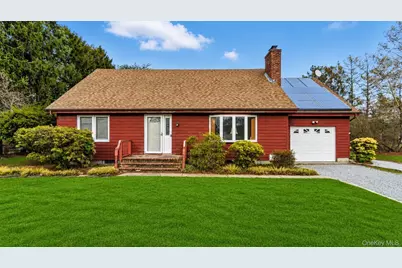 120 Promenade Drive, Aquebogue, NY 11901 - Photo 2