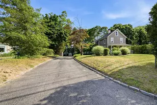 302 E Broadway, Port Jefferson, NY 11777 - Photo 4