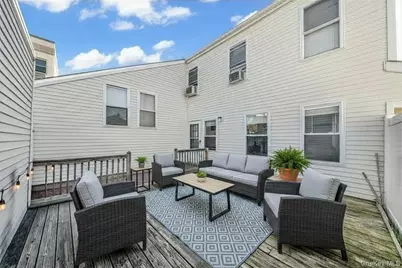 290 Lowndes Avenue #C, Huntington Station, NY 11746 - Photo 18
