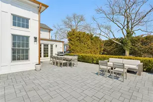 315 Hewlett Neck Rd, Hewlett, NY 11598 - Photo 24