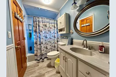 136 B Hampton Avenue, Mastic, NY 11950 - Photo 8