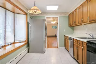204 E 19th St, Huntington Station, NY 11746 - Photo 12