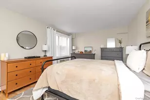 124 S Park Ave, Rockville Centre, NY 11570 - Photo 16