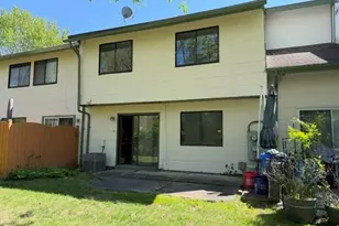 88 Drexelgate Ct, Middle Island, NY 11953 - Photo 4
