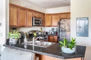 297 W Post Rd, White Plains, NY 10606 - Photo 12