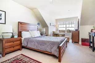 297 W Post Rd, White Plains, NY 10606 - Photo 16