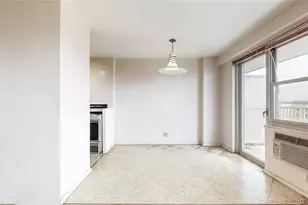 464 Neptune Ave, Brooklyn, NY 11224 - Photo 4