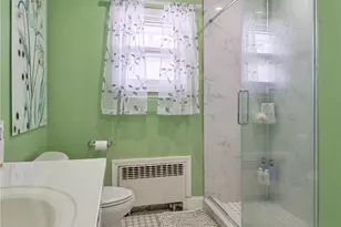 42 Peary St, West Babylon, NY 11704 - Photo 16