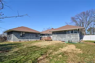 42 Peary St, West Babylon, NY 11704 - Photo 26