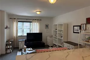 114-63 Dalian Ct, College Point, NY 11356 - Photo 8