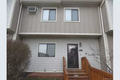 5909 Chelsea Cove N, Hopewell Junction, NY 12533 - Photo 2
