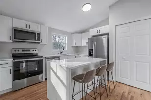 45 Magnolia Dr, Selden, NY 11784 - Photo 14