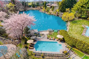 117 Plainview Rd, Woodbury, NY 11797 - Photo 16