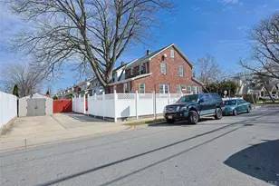 96 Colonial Rd, Floral Park, NY 11001 - Photo 26