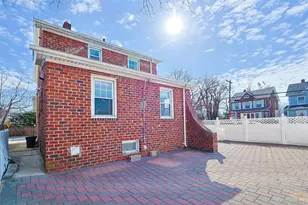 96 Colonial Rd, Floral Park, NY 11001 - Photo 24