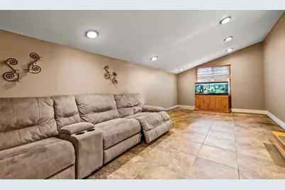 35 W 13th Street, Deer Park, NY 11729 - Photo 18