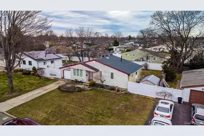 35 W 13th Street, Deer Park, NY 11729 - Photo 2