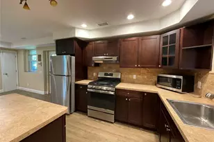 328 E Broadway, Port Jefferson, NY 11777 - Photo 14