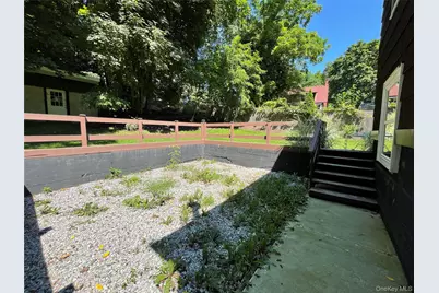 328 E Broadway #A, Port Jefferson, NY 11777 - Photo 32