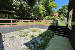 328 E Broadway, Port Jefferson, NY 11777 - Photo 32