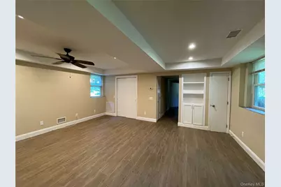 328 E Broadway #A, Port Jefferson, NY 11777 - Photo 16