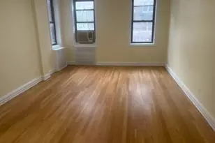 65-38 Booth St, Rego Park, NY 11374 - Photo 6