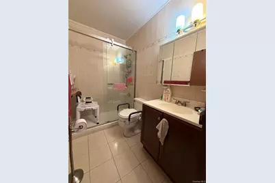 7626 47th Avenue #2E, Elmhurst, NY 11373 - Photo 6