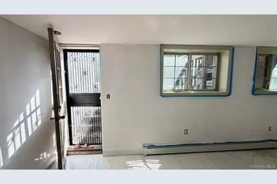 9904 74th Avenue, Forest Hills, NY 11375 - Photo 20