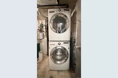 9904 74th Avenue, Forest Hills, NY 11375 - Photo 22