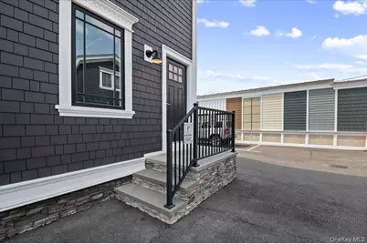 769 Fulton Street, Farmingdale, NY 11735 - Photo 20