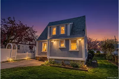 154 E Dean Street, Freeport, NY 11520 - Photo 26