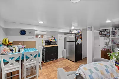 154 E Dean Street, Freeport, NY 11520 - Photo 18