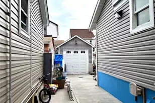 88-30 215th Pl, Queens Village, NY 11427 - Photo 26