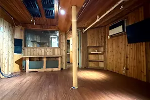 88-30 215th Pl, Queens Village, NY 11427 - Photo 18