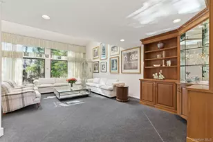 30 Yale Dr, Manhasset, NY 11030 - Photo 12