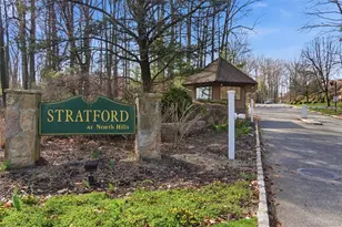 30 Yale Dr, Manhasset, NY 11030 - Photo 2