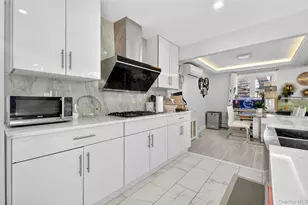 143-34 14th Ave, Whitestone, NY 11357 - Photo 10