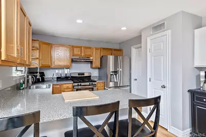 503 Weeks Avenue, Manorville, NY 11949 - Photo 10