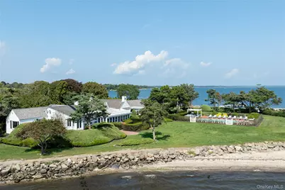 16 Point Road, Bellport, NY 11713 - Photo 2