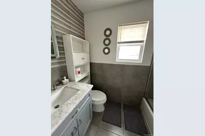 599 Park Avenue, West Hempstead, NY 11552 - Photo 26