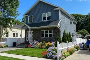 599 Park Ave, West Hempstead, NY 11552 - Photo 2