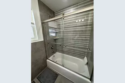 599 Park Avenue, West Hempstead, NY 11552 - Photo 24