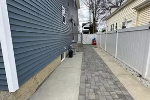 599 Park Ave, West Hempstead, NY 11552 - Photo 38