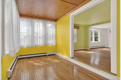 87 8th Avenue, Huntington Station, NY 11746 - Photo 6