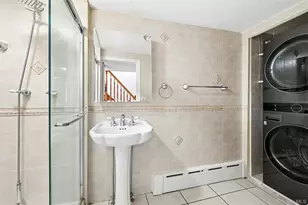 74 Valentine Ave, Glen Cove, NY 11542 - Photo 14