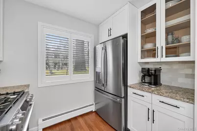 51 Hickory Hill Lane, Tappan, NY 10983 - Photo 6